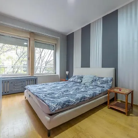 Luxoaza Apartment *